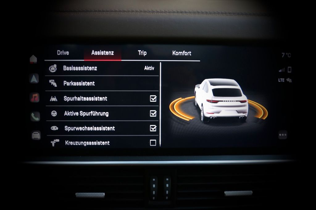 Porsche Cayenne 2023