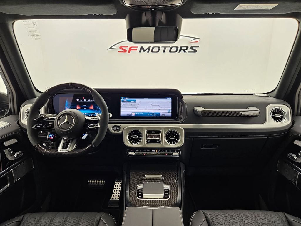 Mercedes-Benz G 63 AMG 2025