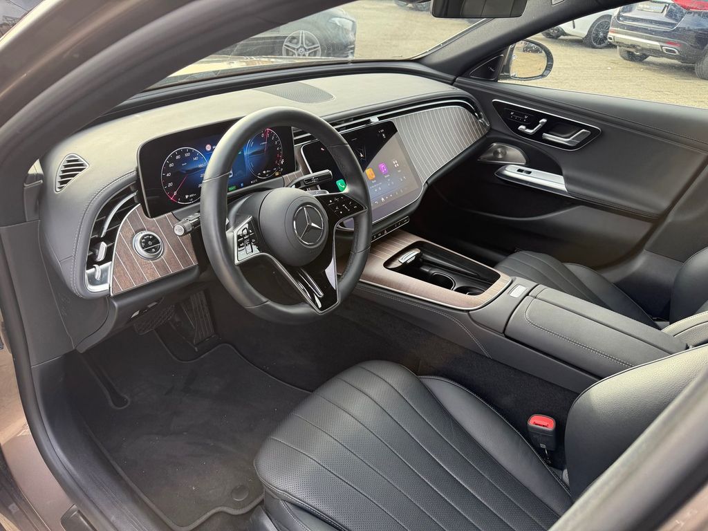 Mercedes-Benz E 300 2024