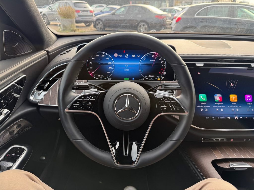 Mercedes-Benz E 300 2024