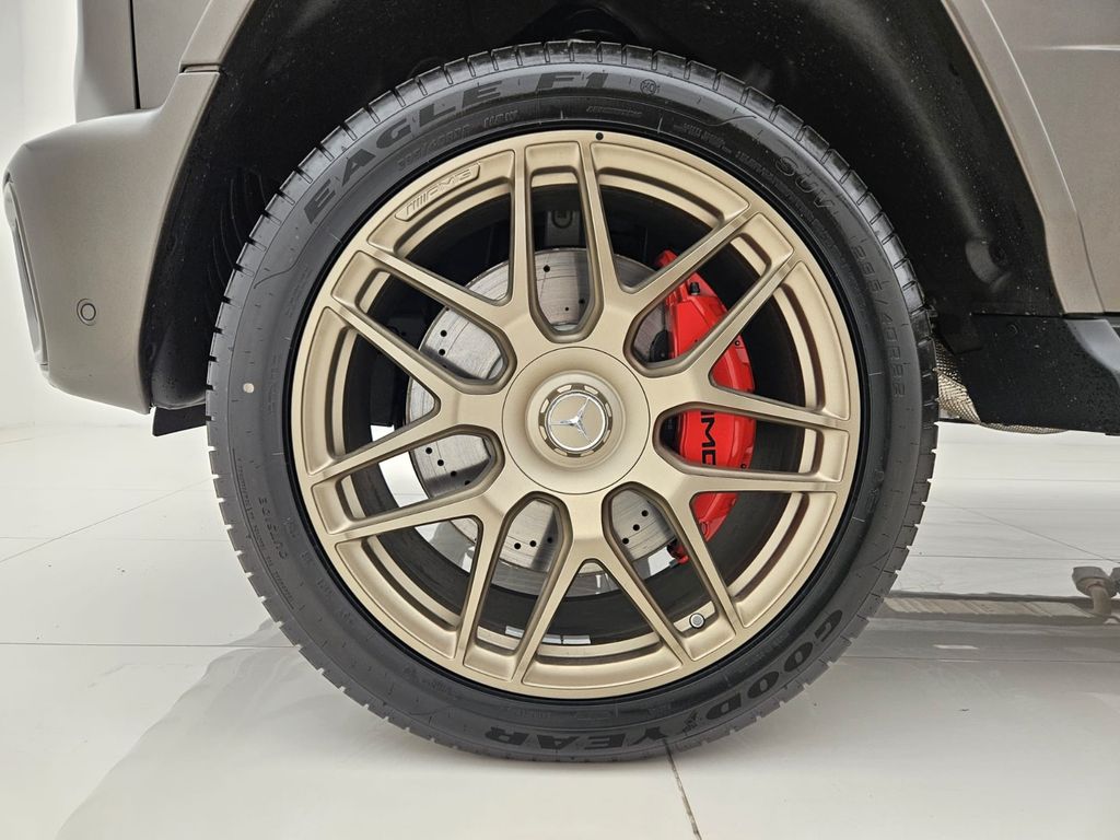 Mercedes-Benz G 63 AMG 2025