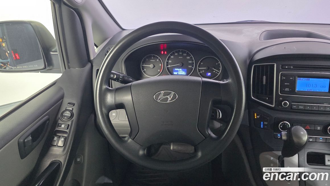 Hyundai Starex 2019