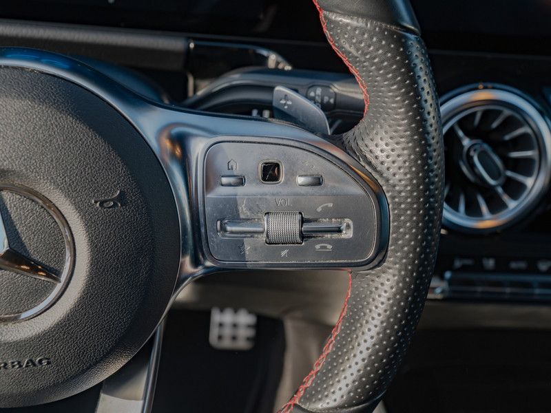 Mercedes-Benz EQA 2021