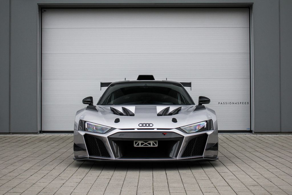 Audi R8 2025