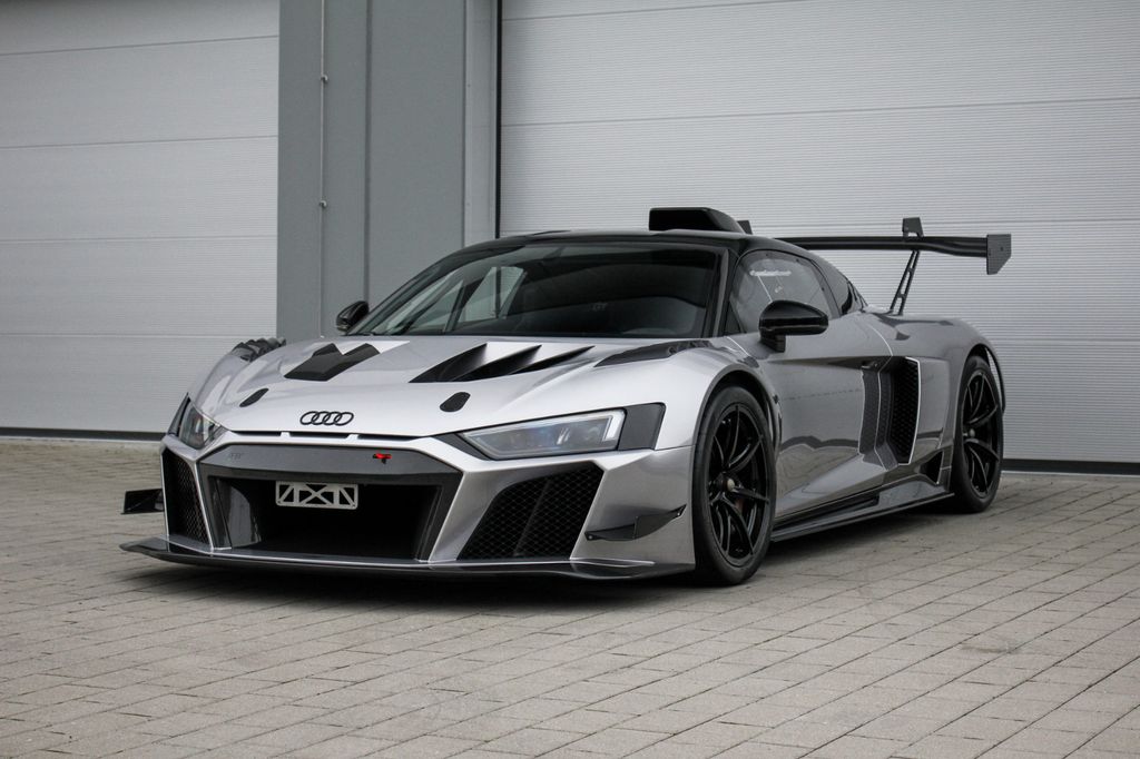 Audi R8 2025