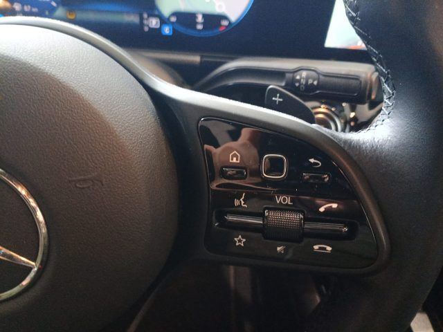 Mercedes-Benz B 180 2021