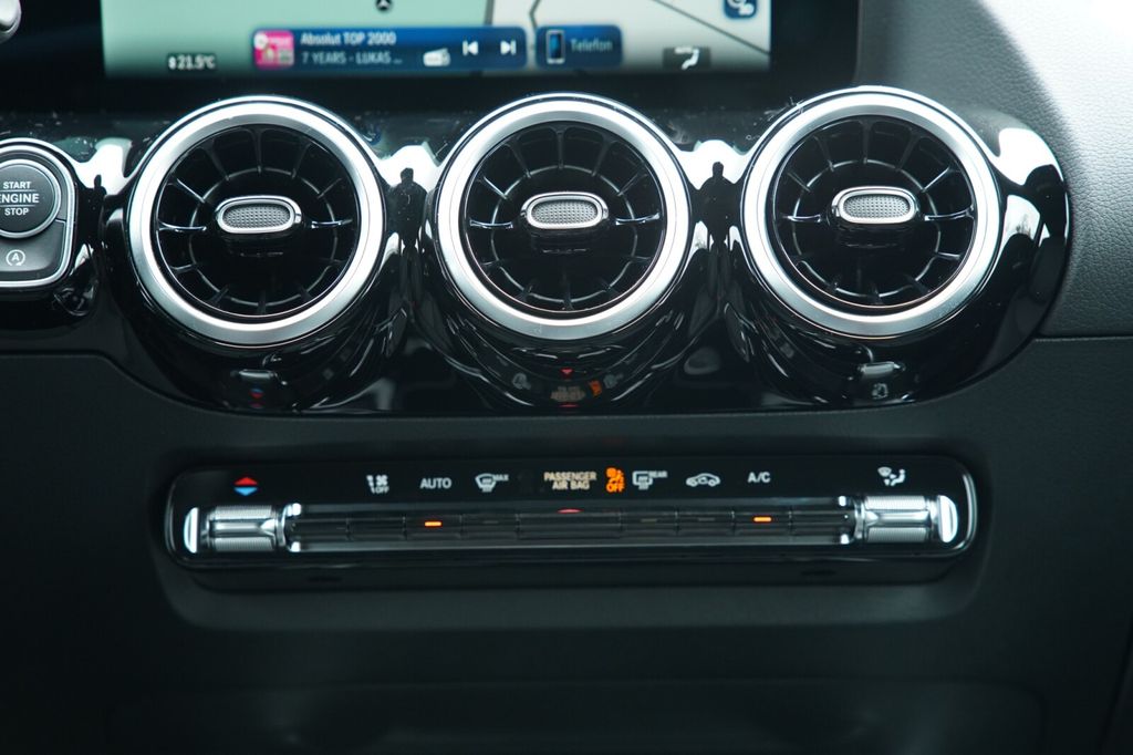 Mercedes-Benz B 200 2024