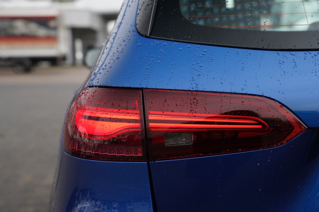 Mercedes-Benz B 200 2024