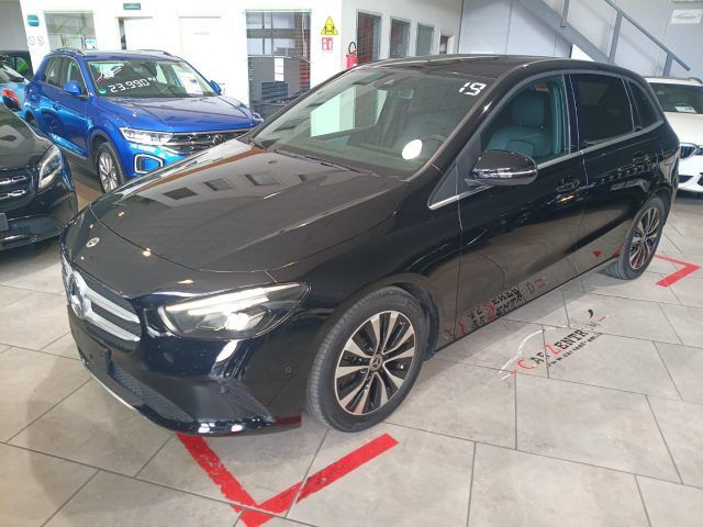 Mercedes-Benz B 180 2021