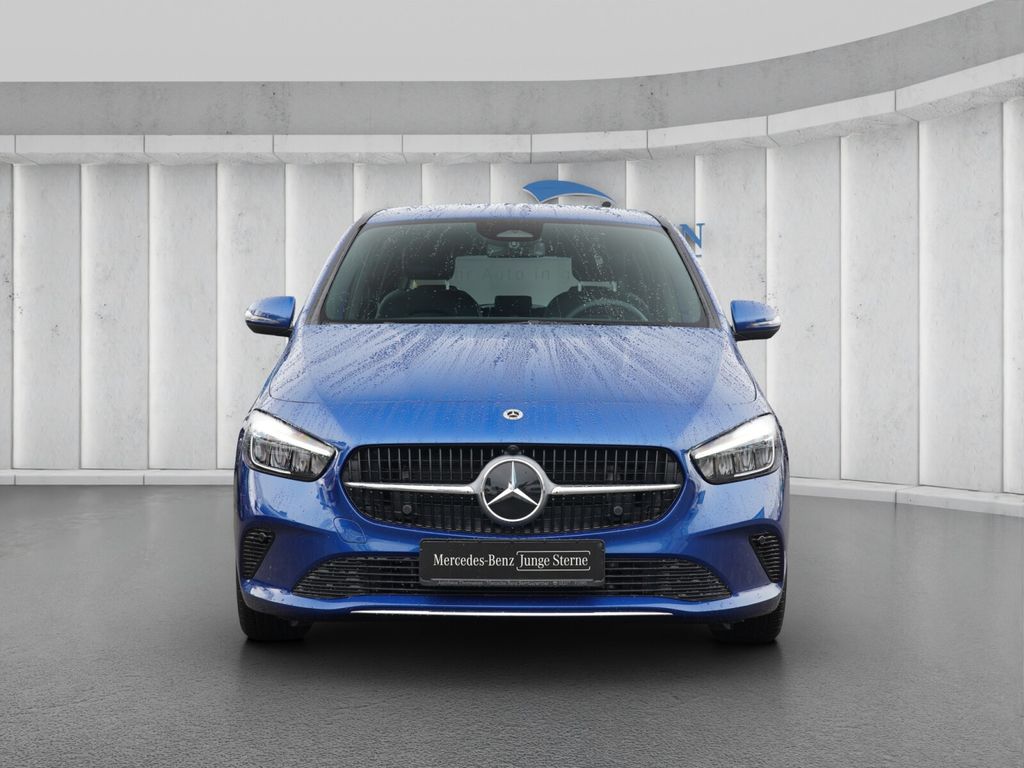 Mercedes-Benz B 200 2024