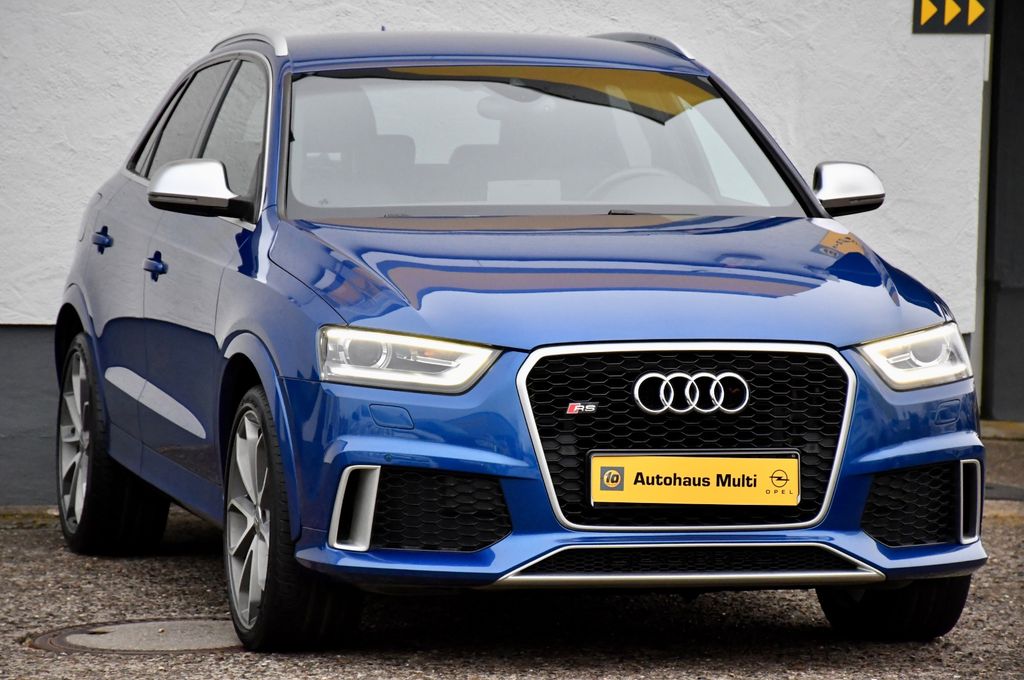 Audi RSQ3 2015