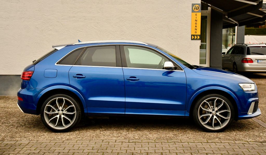 Audi RSQ3 2015