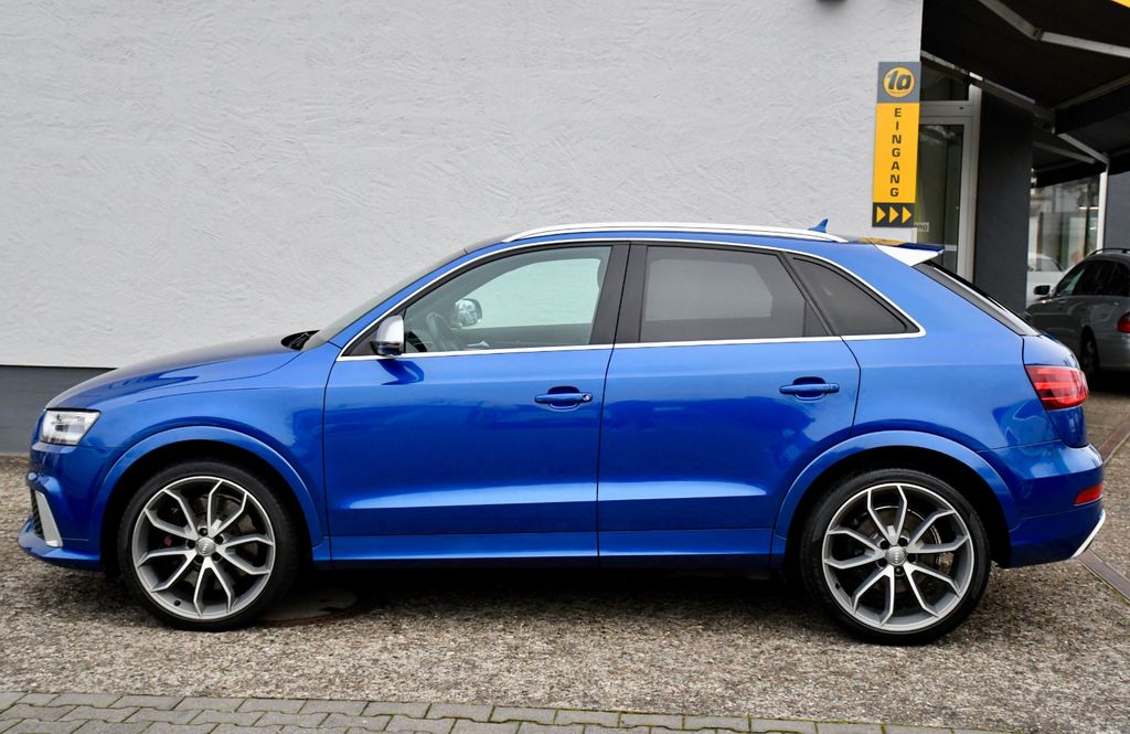 Audi RSQ3 2015
