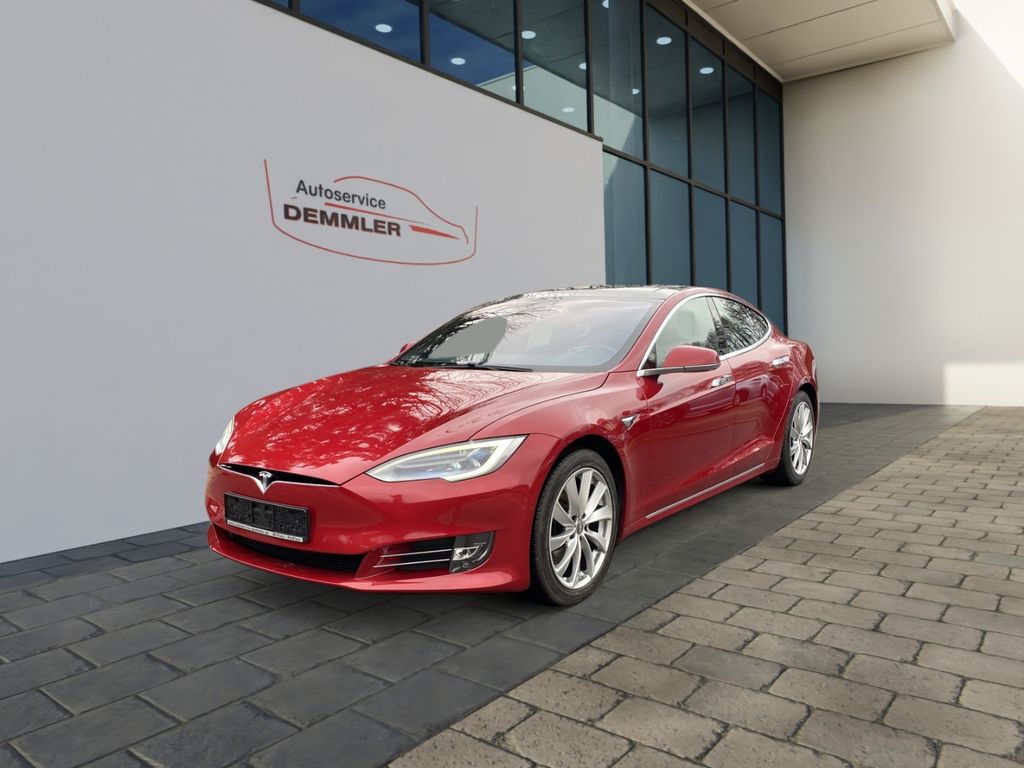 Tesla Model S 2019