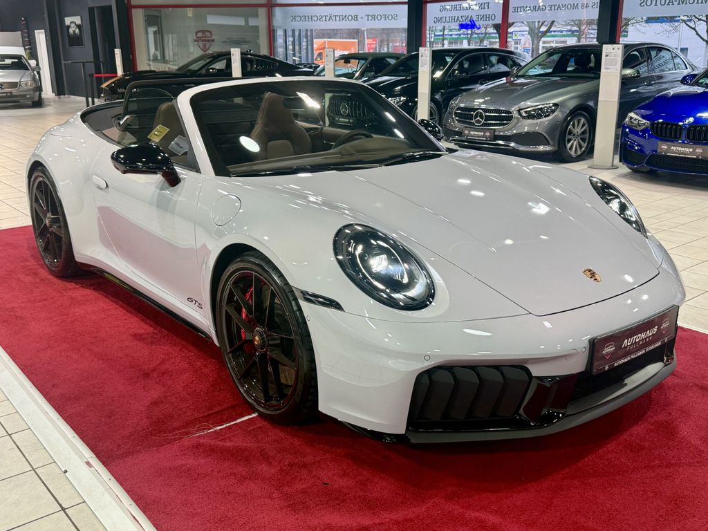 Porsche 992 2025
