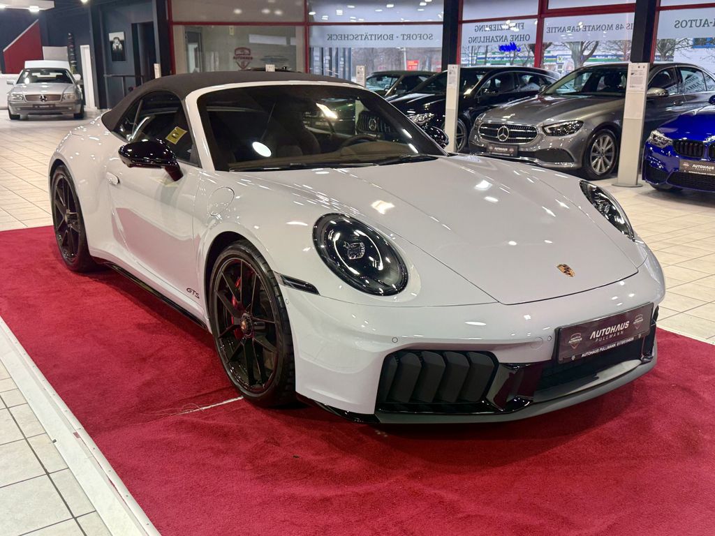 Porsche 992 2025