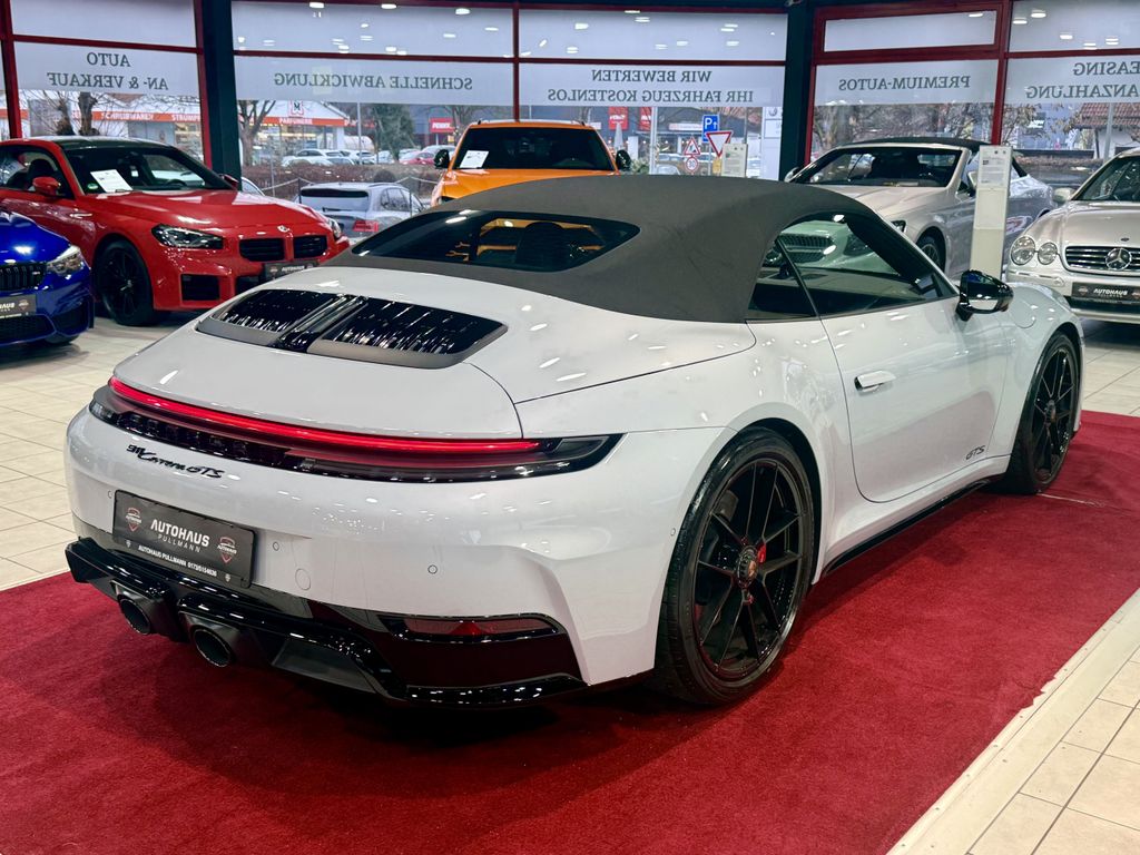 Porsche 992 2025