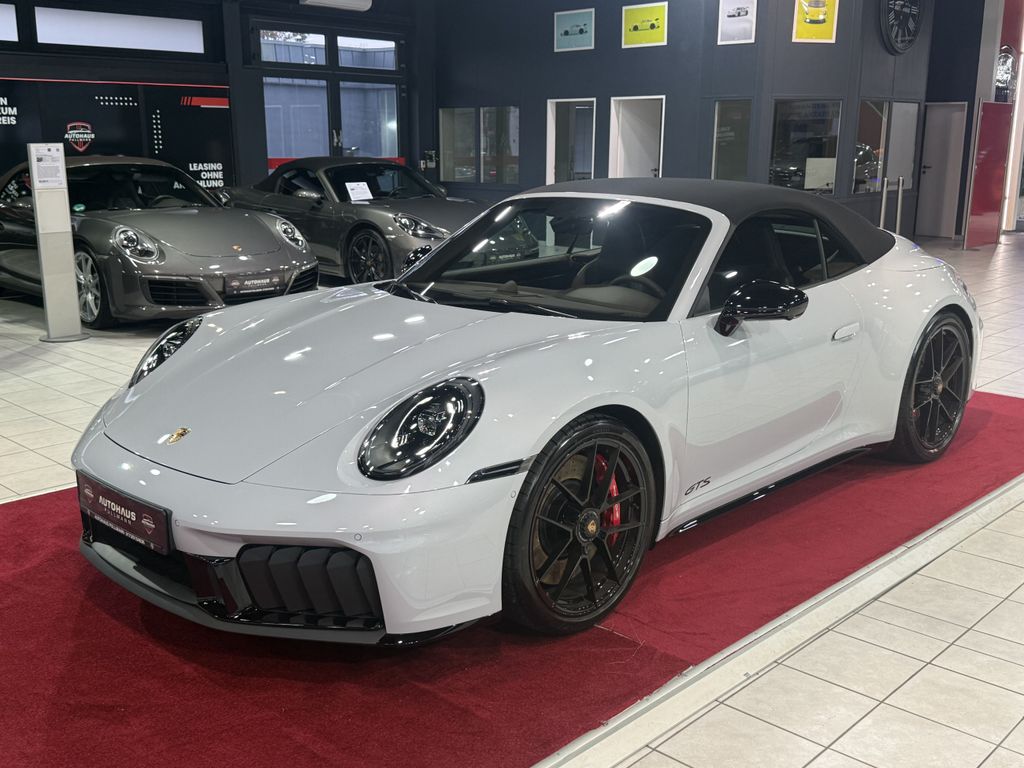 Porsche 992 2025