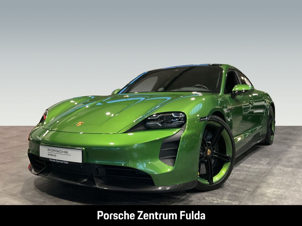 Porsche Taycan 2021