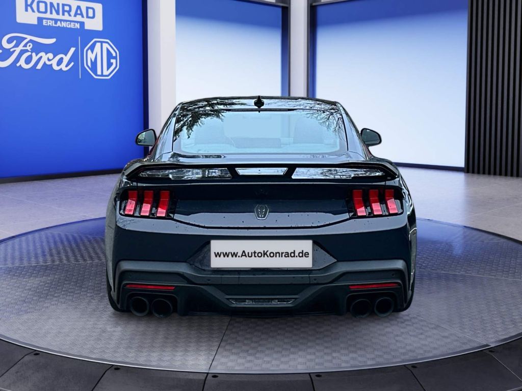 Ford Mustang 2025