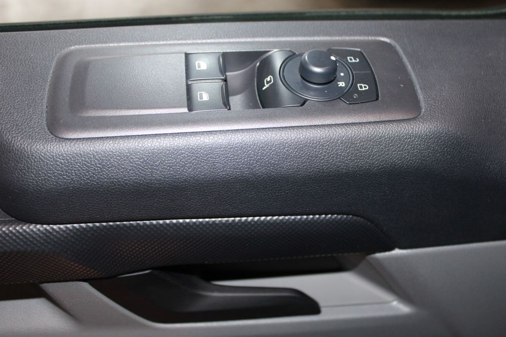 Ford Transit Custom 2024