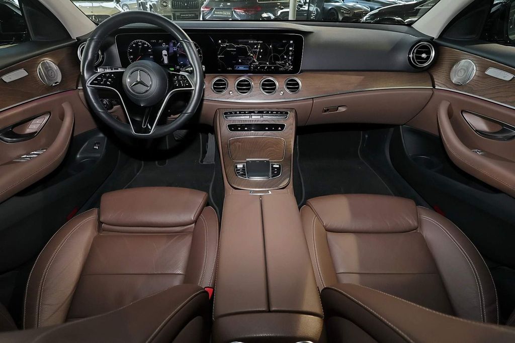 Mercedes-Benz E 300 2022