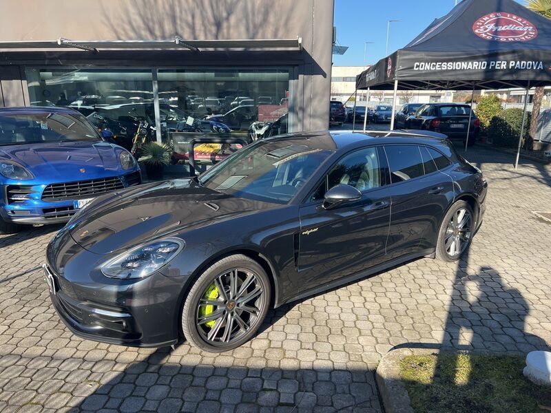 Porsche Panamera 2020