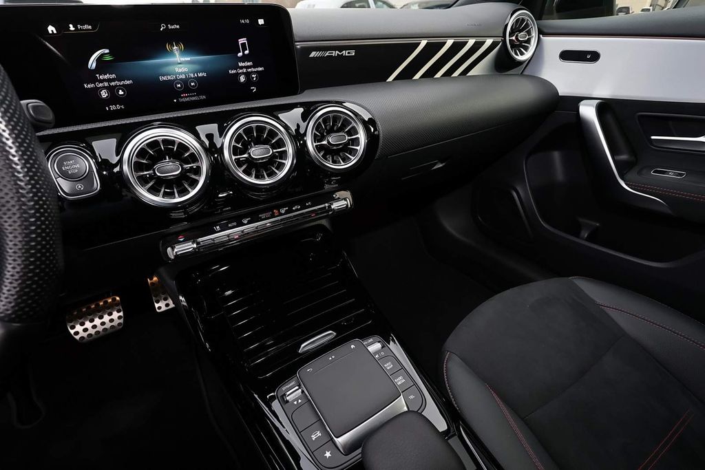 Mercedes-Benz A 35 AMG 2022