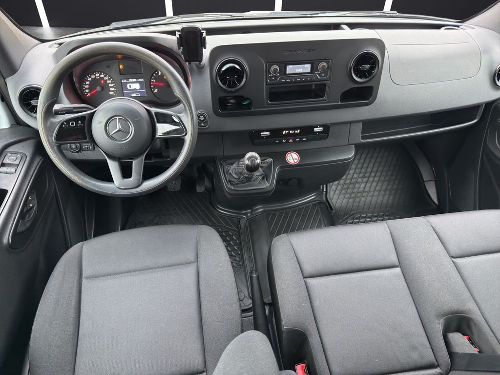 Mercedes-Benz Sprinter 2021