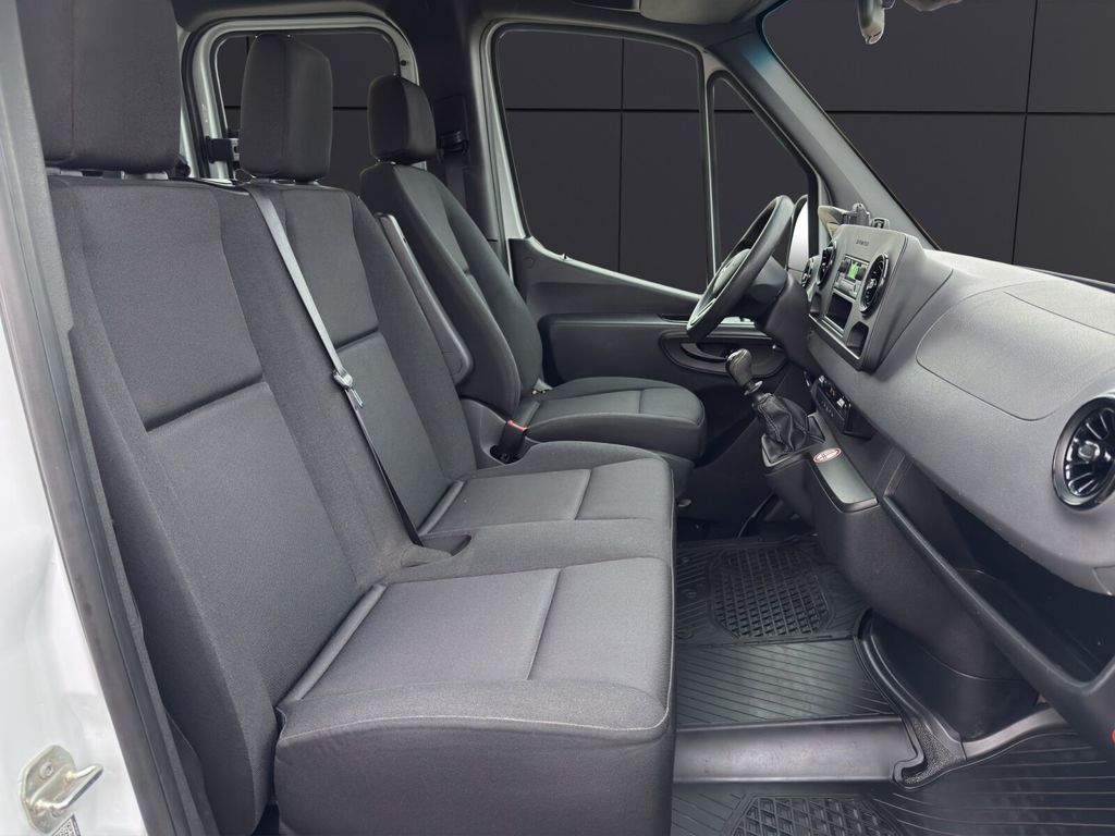 Mercedes-Benz Sprinter 2021