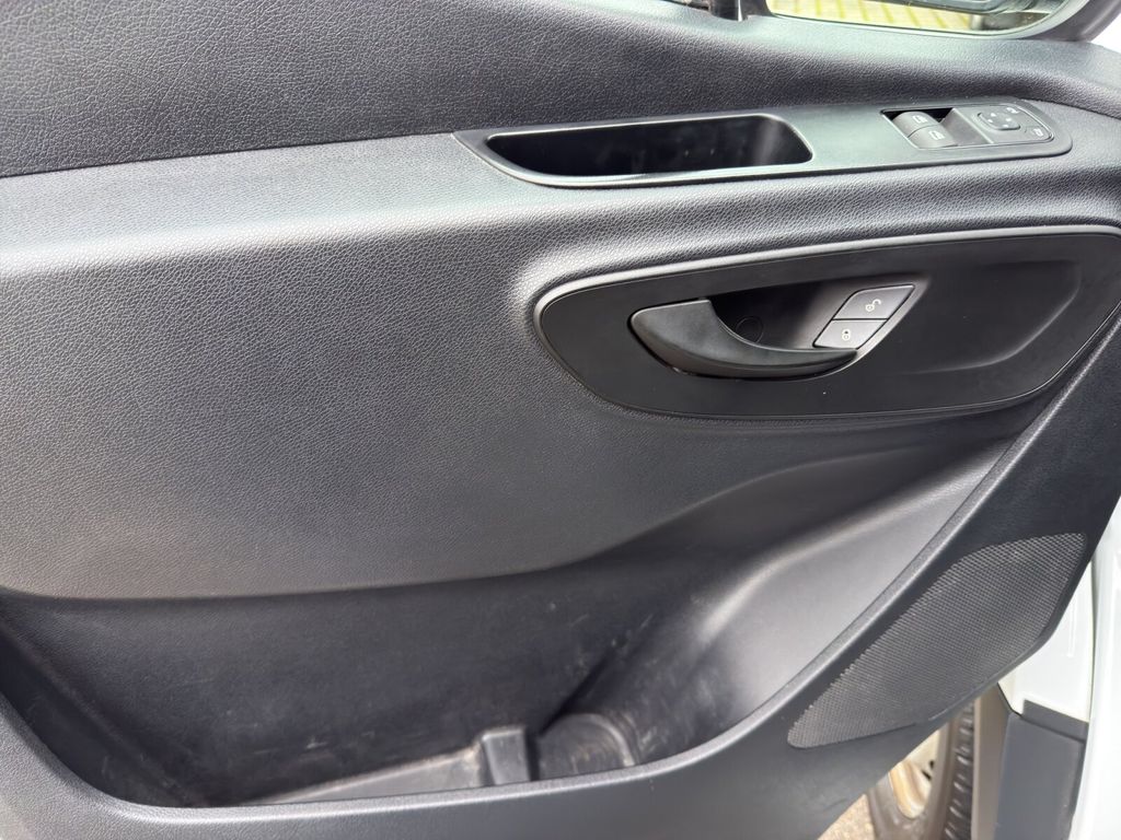 Mercedes-Benz Sprinter 2021