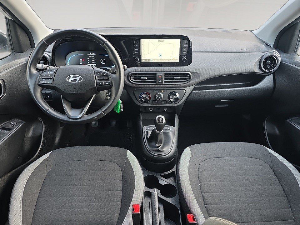 Hyundai i10 2023
