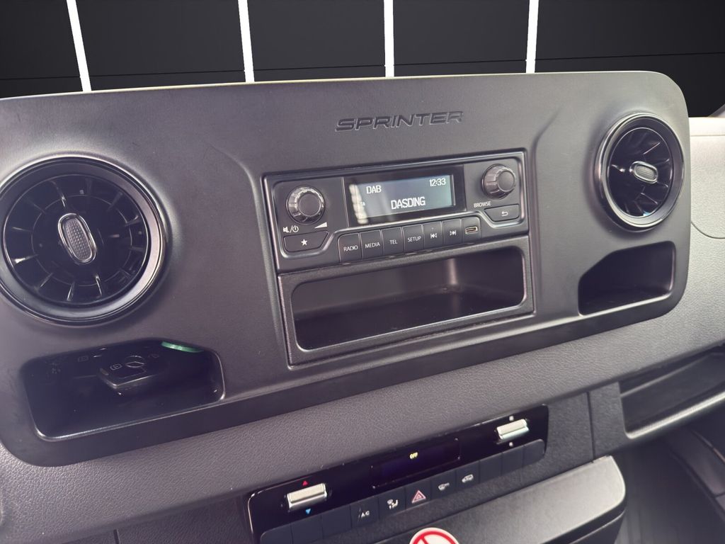 Mercedes-Benz Sprinter 2021