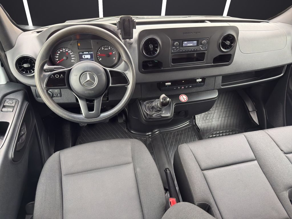 Mercedes-Benz Sprinter 2021