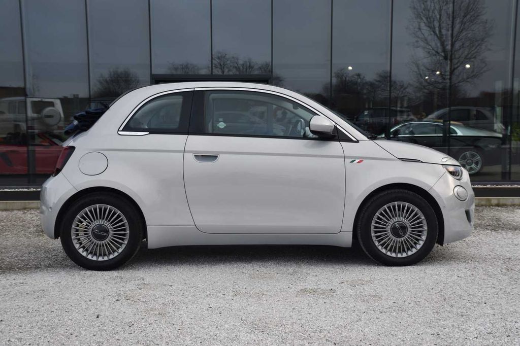 Fiat 500e 2024