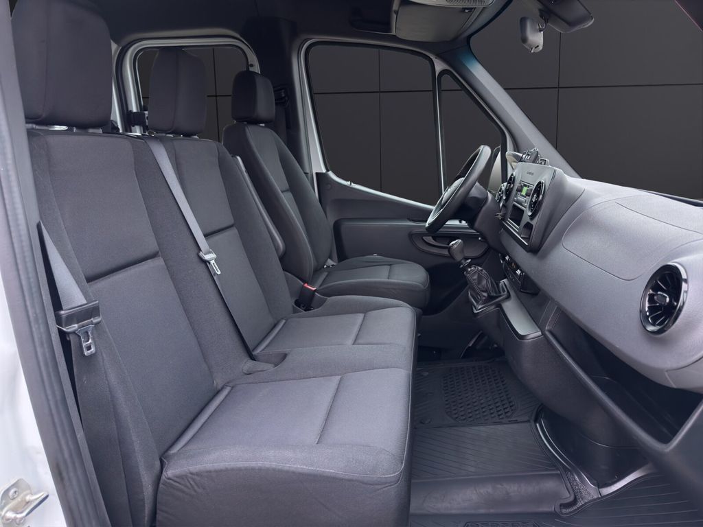 Mercedes-Benz Sprinter 2021