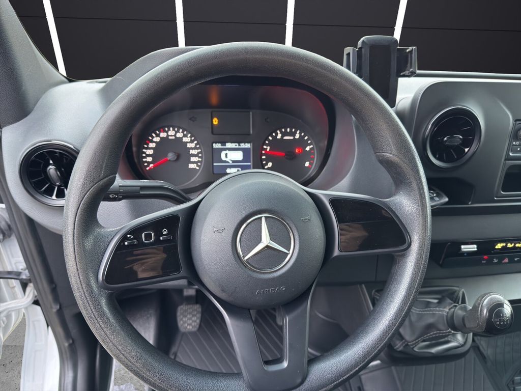 Mercedes-Benz Sprinter 2021