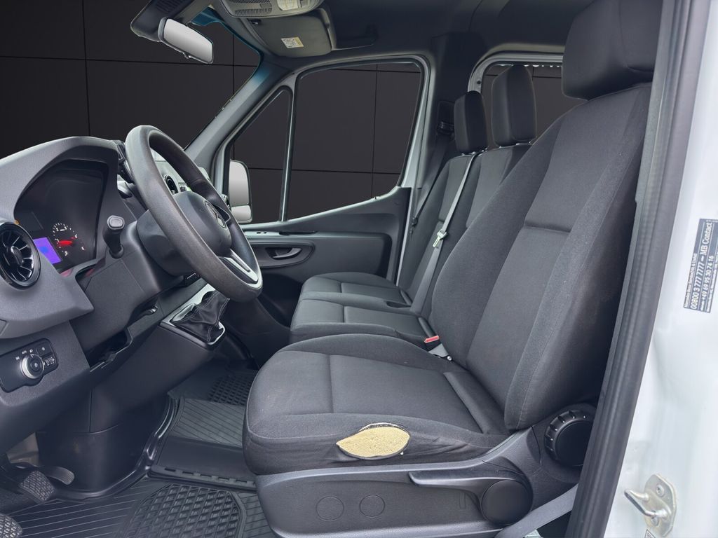 Mercedes-Benz Sprinter 2021