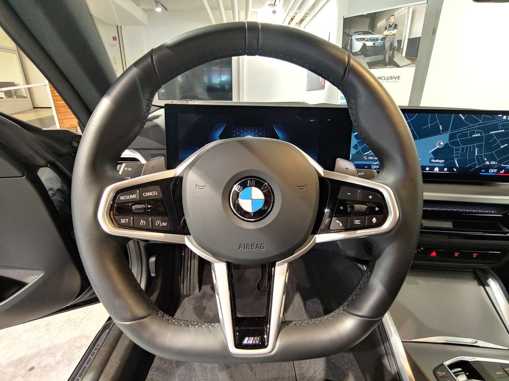BMW 220 2025