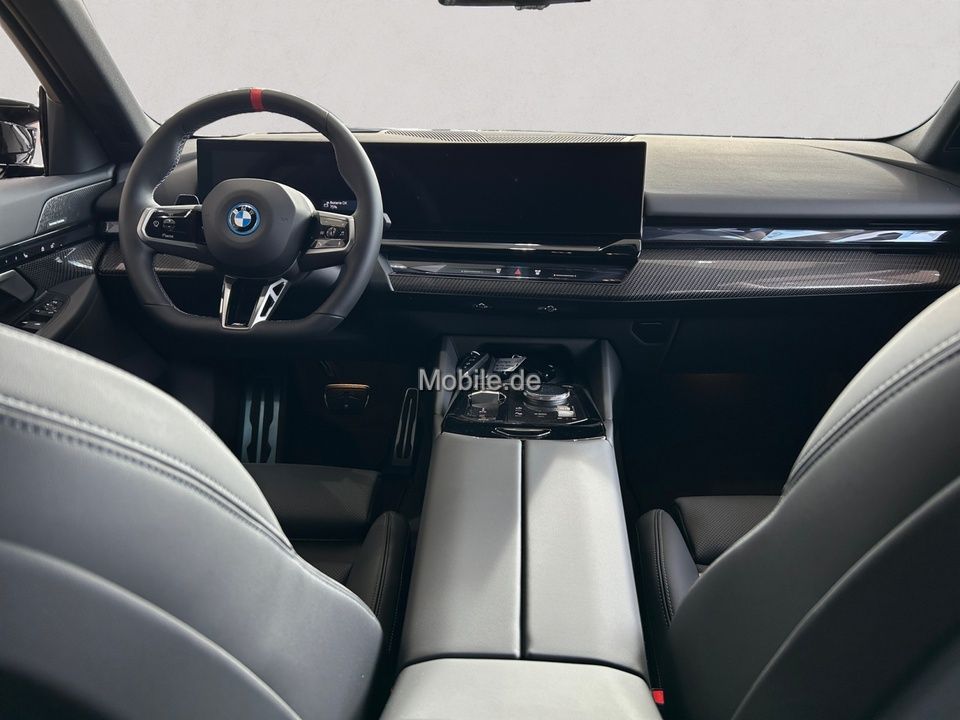 BMW i5 2025