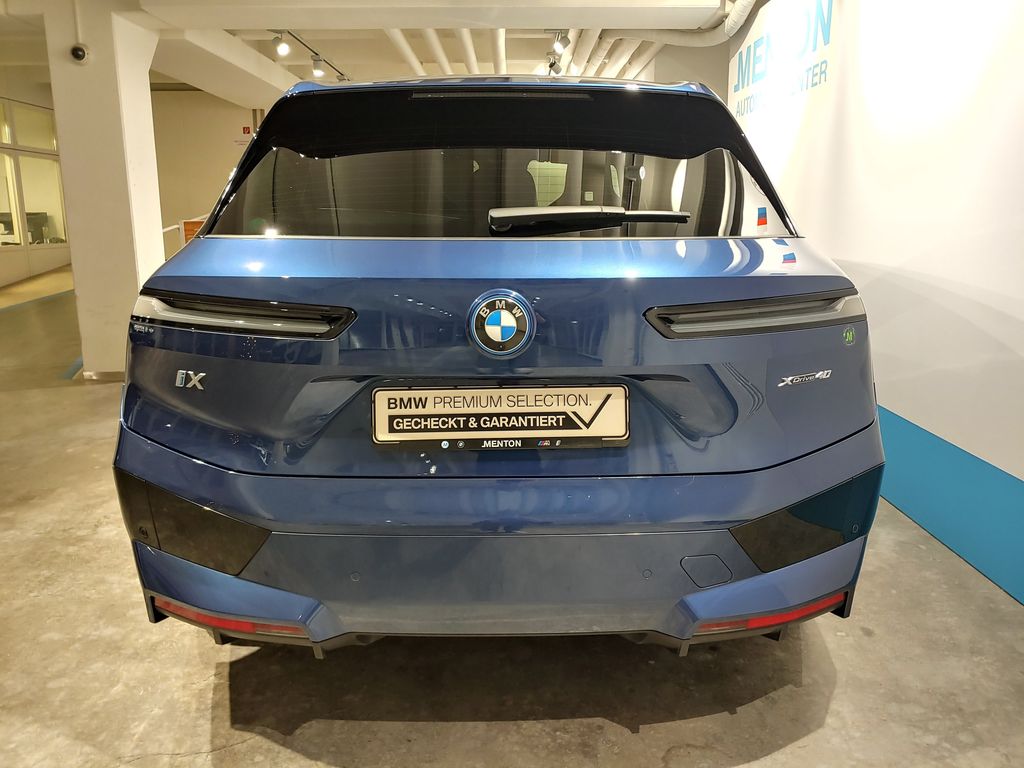 BMW iX 2022