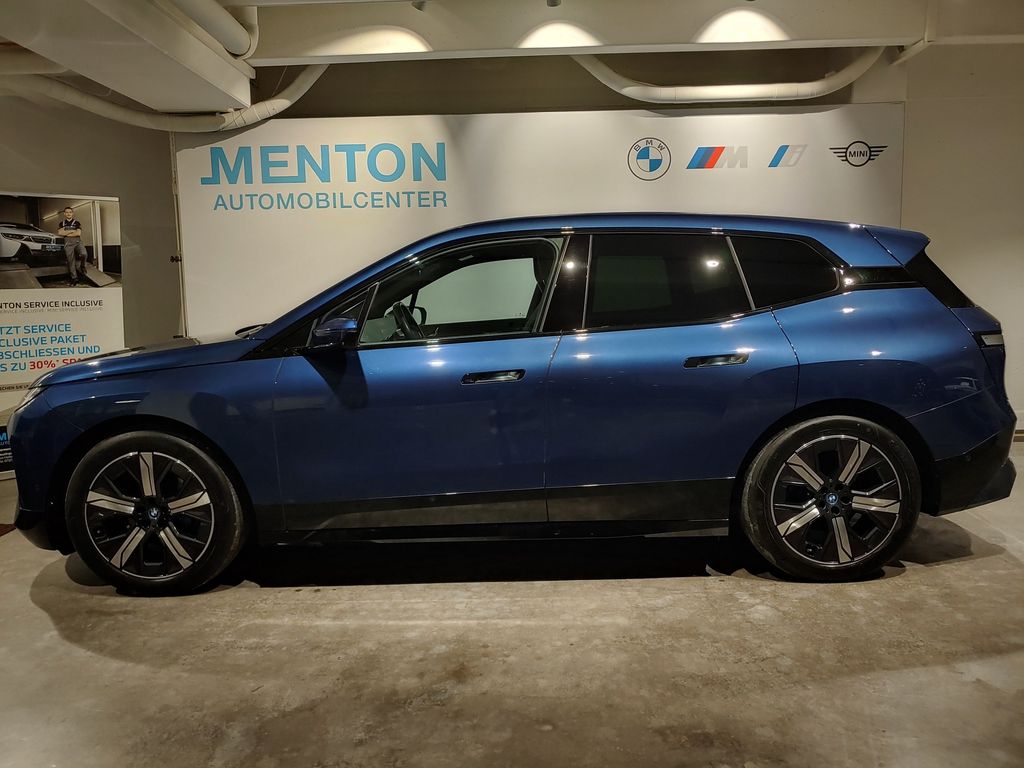 BMW iX 2022