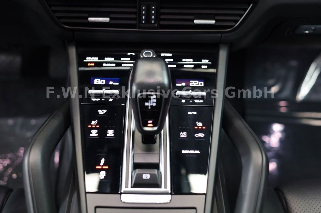 Porsche Cayenne 2020