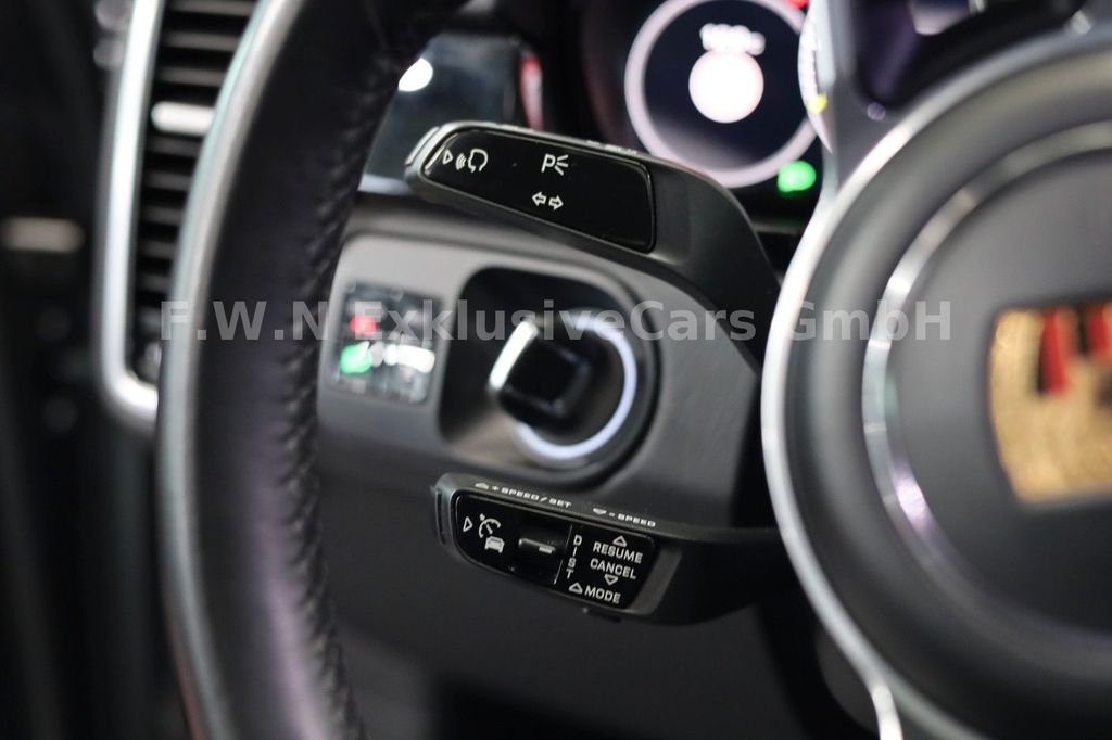 Porsche Cayenne 2020