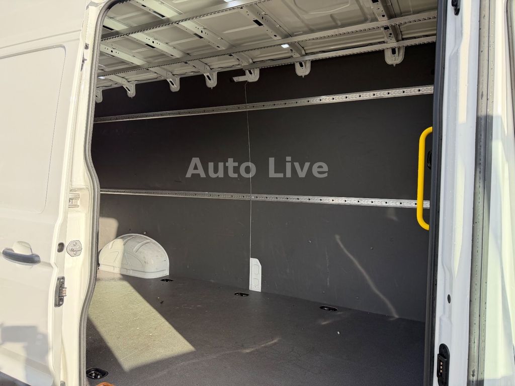 Volkswagen Crafter 2024