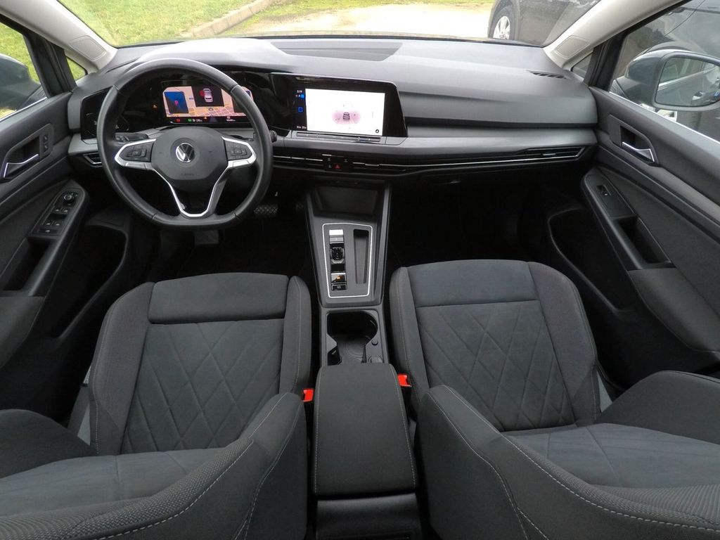 Volkswagen Golf 2022