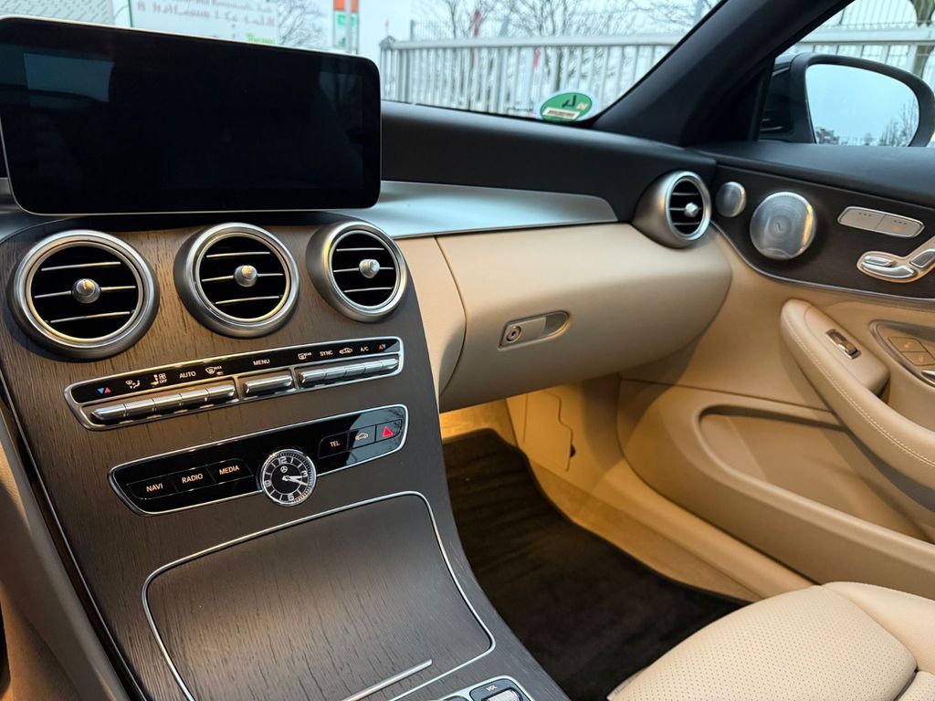 Mercedes-Benz C 300 2020