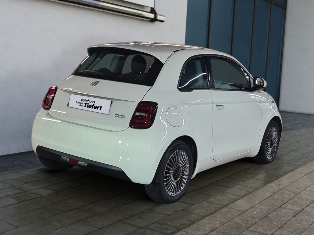 Fiat 500e 2023