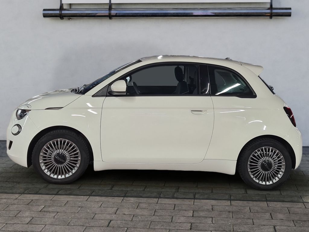 Fiat 500e 2023
