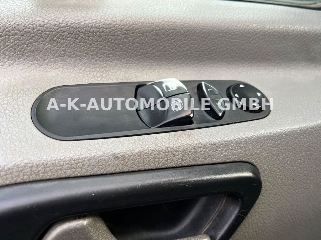 Mercedes-Benz Sprinter 2009